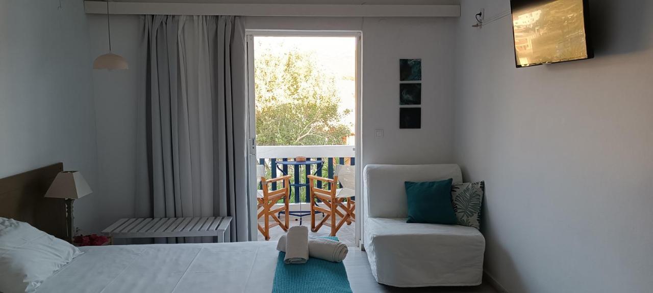 Stefos Rooms Galissas Ngoại thất bức ảnh